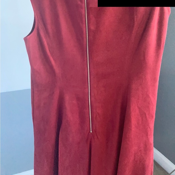 New without tags, The limited red dress - Picture 3 of 4